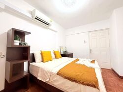 Pine Grove (D21), Condominium #560987301